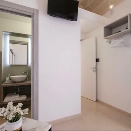 Frühstückspension Imera 4*